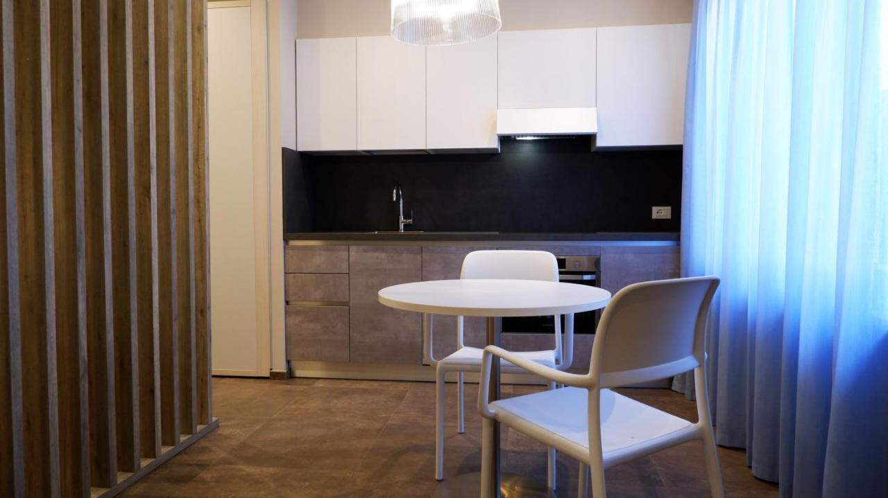 Pianomare Riviera Apartments And Rooms Imperia Kültér fotó