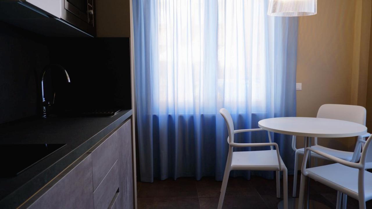 Pianomare Riviera Apartments And Rooms Imperia Kültér fotó