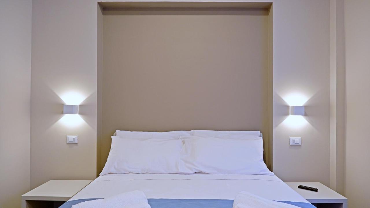 Pianomare Riviera Apartments And Rooms Imperia Kültér fotó