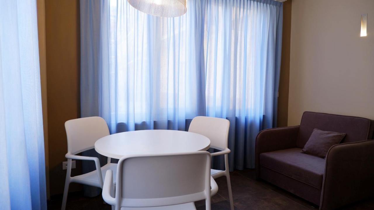 Pianomare Riviera Apartments And Rooms Imperia Kültér fotó