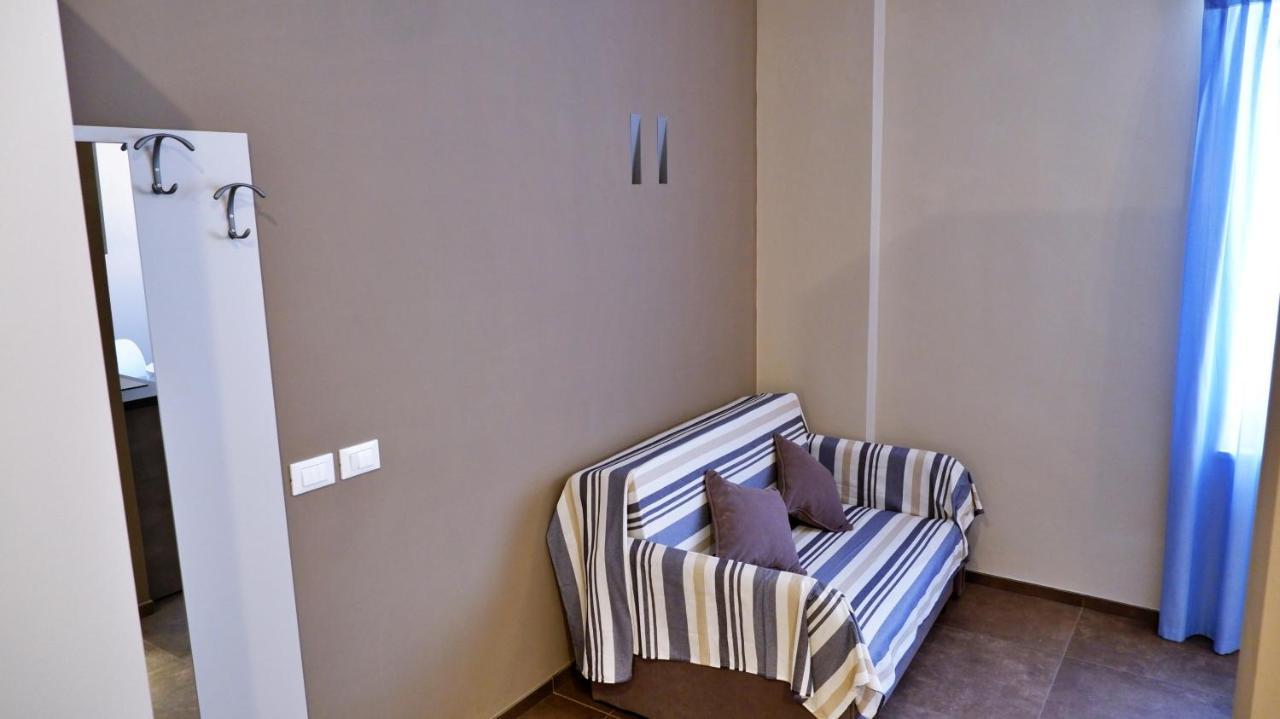 Pianomare Riviera Apartments And Rooms Imperia Kültér fotó